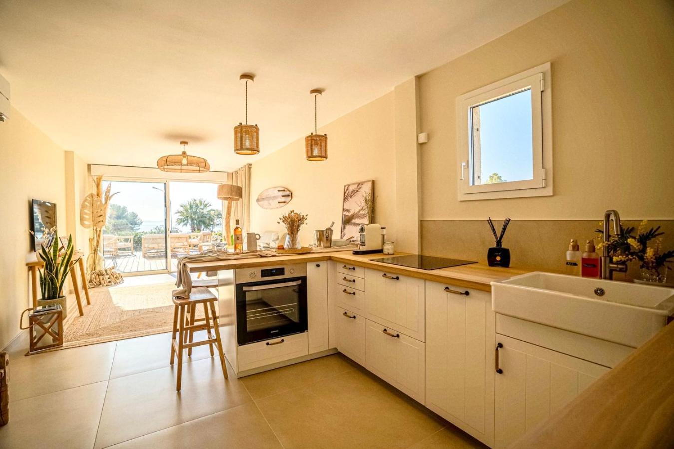 Logement Vue Mer Splendide - Situe A 50 Metres Du Bord De Mer Et 2 Minutes Des Plages - Bandolina Exterior photo